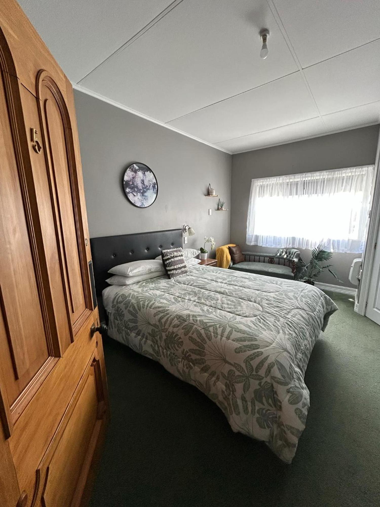 Admirals Lodge พิคตัน ภายนอก รูปภาพ